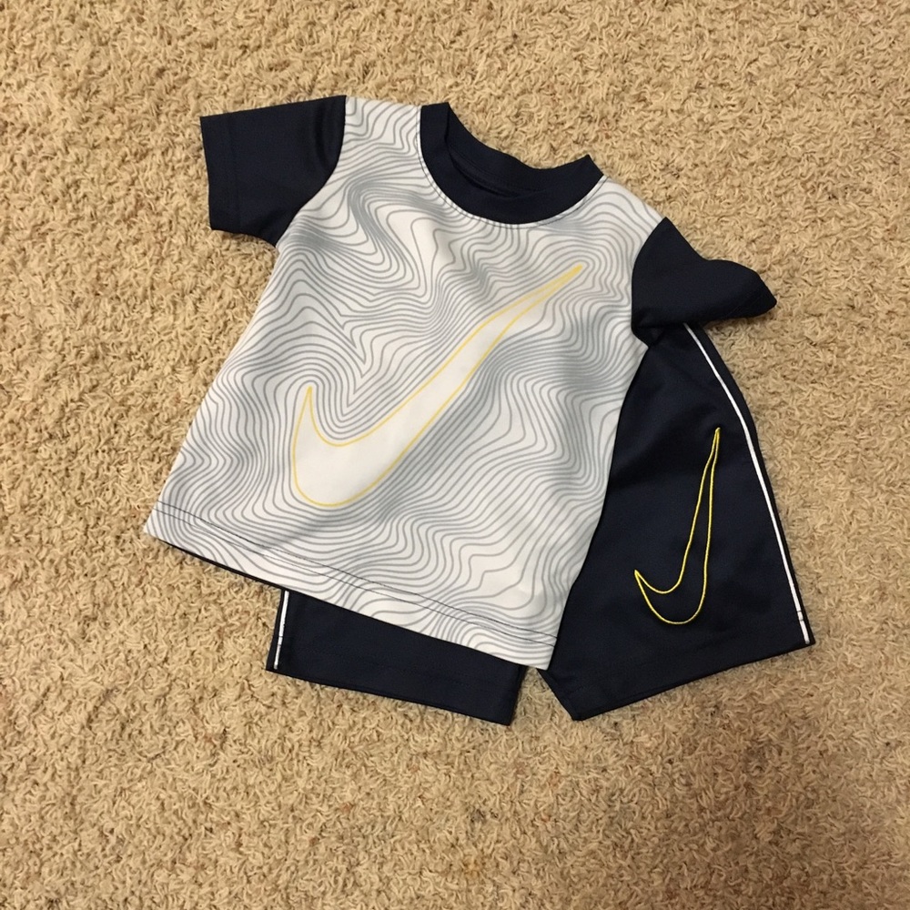 2t Nike